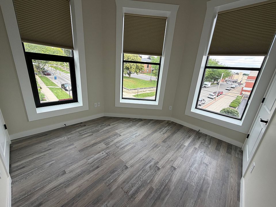 1st image of 321 Garrison St #33