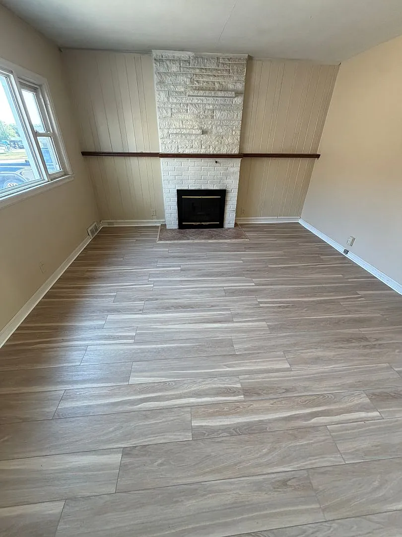 2 Bedroom 1 Bath Condo — Photo 1