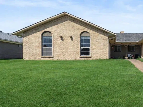 15839 El Estado Dr, Dallas, TX 75248