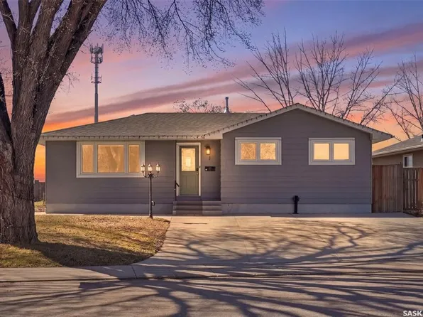 1 Rupert DRIVE, Saskatoon, SK S7K 1B1