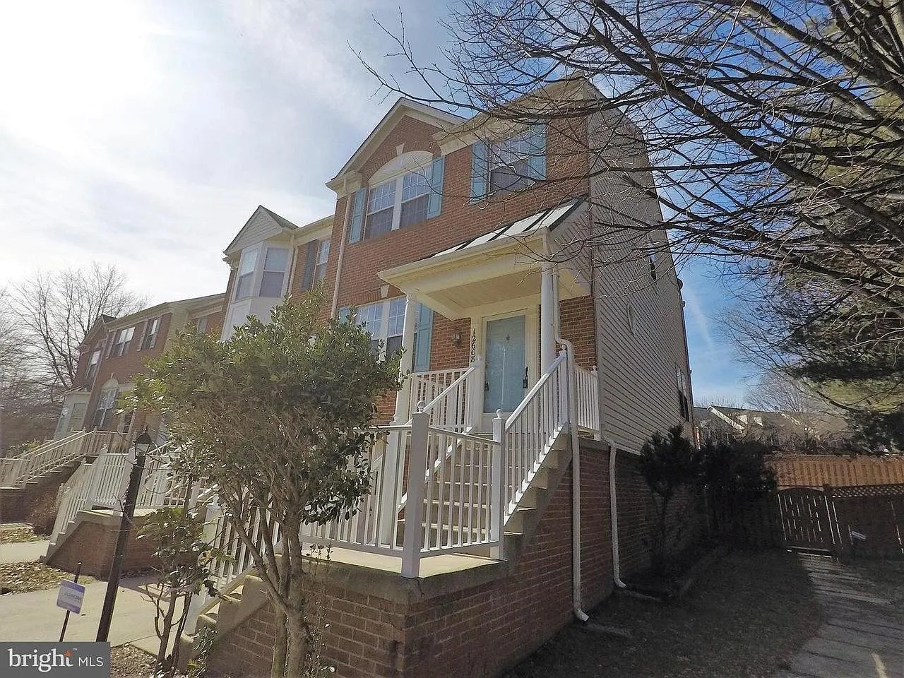 3 bed, 1440 sqft, $2,800 — Photo 3