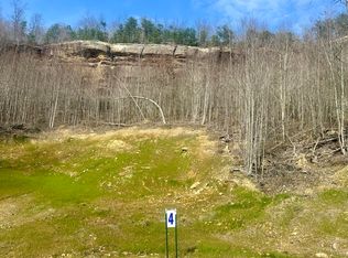 4 Sleepy Hollow Rd, East Bernstadt, KY