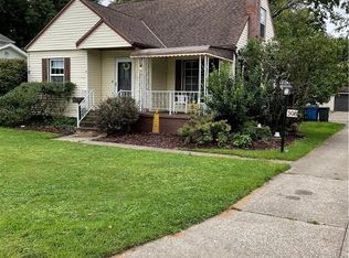 308 Shelton Blvd, Eastlake, OH 44095