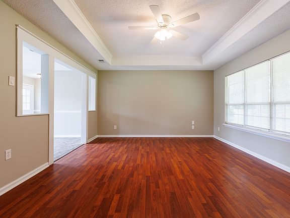 5th image of 3789 Robin Ln
