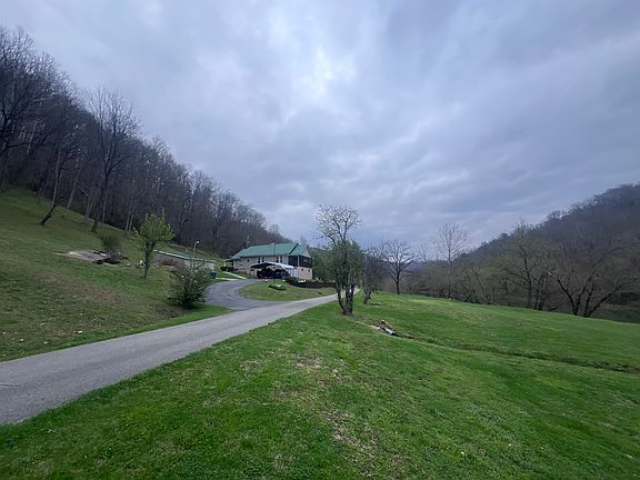 3rd image of 59 River Rd