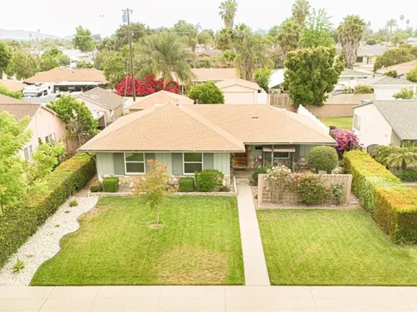 1445 Bonnie Brae St, Pomona, CA 91767