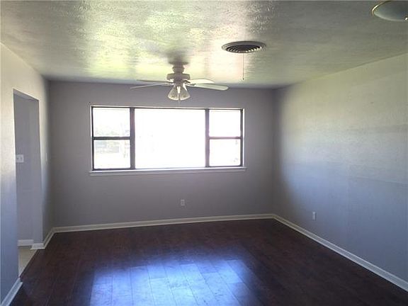 4th image of 4509 Owendale Dr