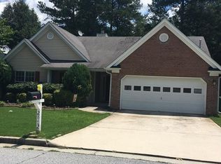 2843 Hillvale Cove Dr, Lithonia, GA 30058