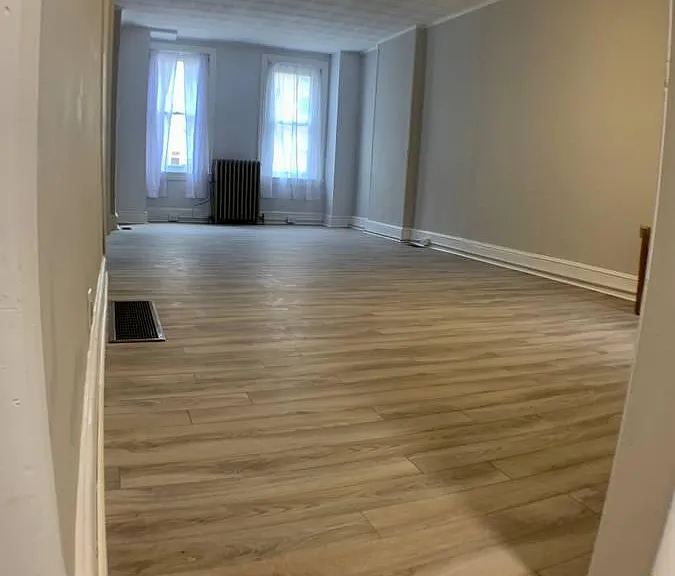 164 Markle St — Photo 4