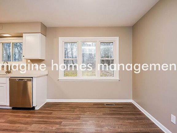 4th image of 6510 Glenallen Ave