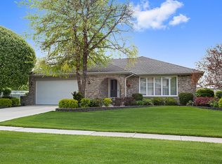 12153 Black Forest Trl, Homer Glen, IL 60491