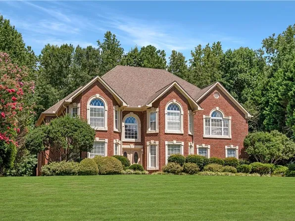 305 Young James Cir, Stockbridge, GA 30281