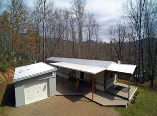 281 McDonald Rd, Franklin, NC 28734