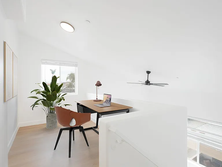 Discover Modern Townhome Living in Palms - 1 & 2 Bedrooms Available, Moments from Culver City! — Photo 14