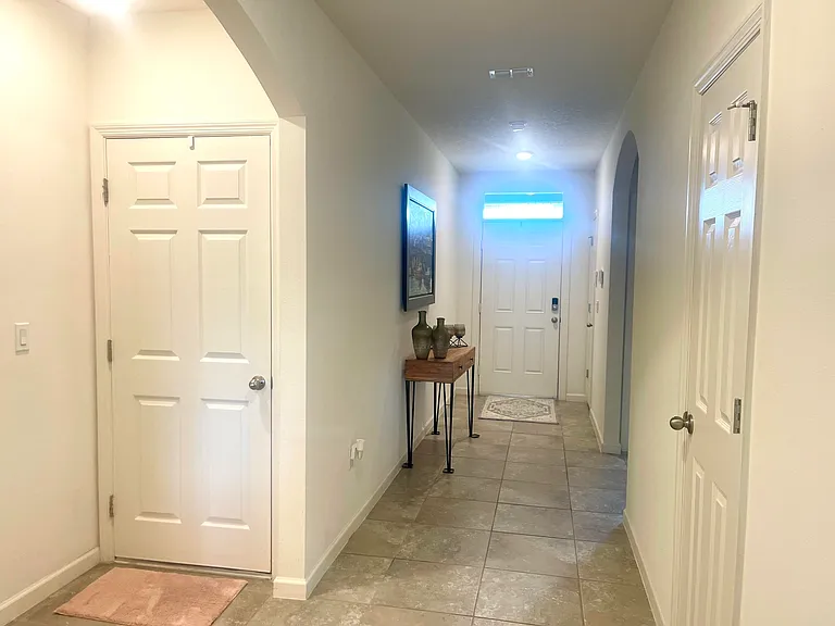 10574 SW Cambria Ln — Photo 4