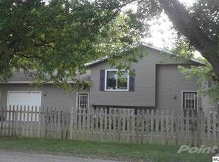 704 17th St SE, Willmar, MN 56201