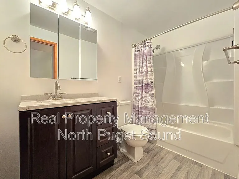 8002 W Glen Dr — Photo 16