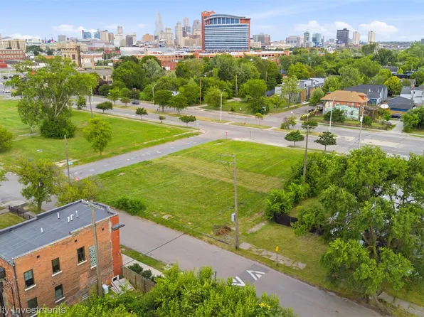 3515 Cochrane St, Detroit, MI 48208