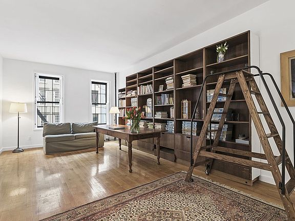 2nd image of 529 E 87th St APT 1W