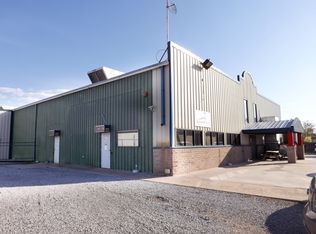 902 E Willow Rd, Enid, OK 73701