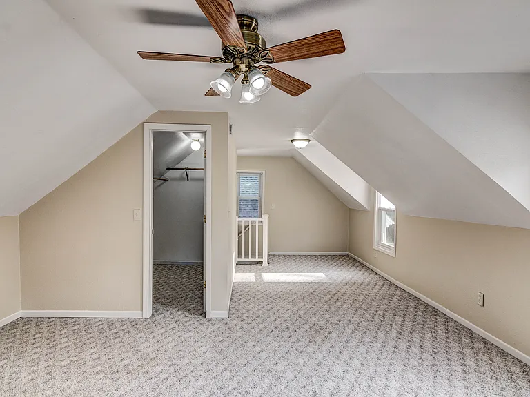616 Davis Ave — Photo 13