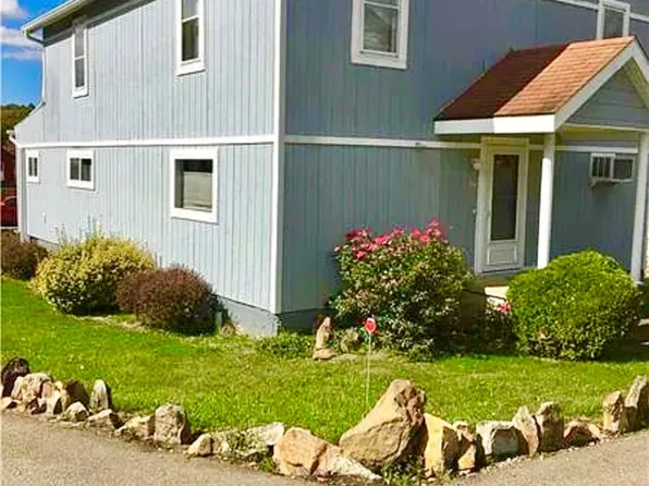 160 Main St, Allison, PA 15413