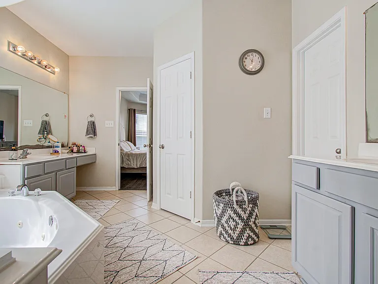26427 Sagewood Forest Dr — Photo 29