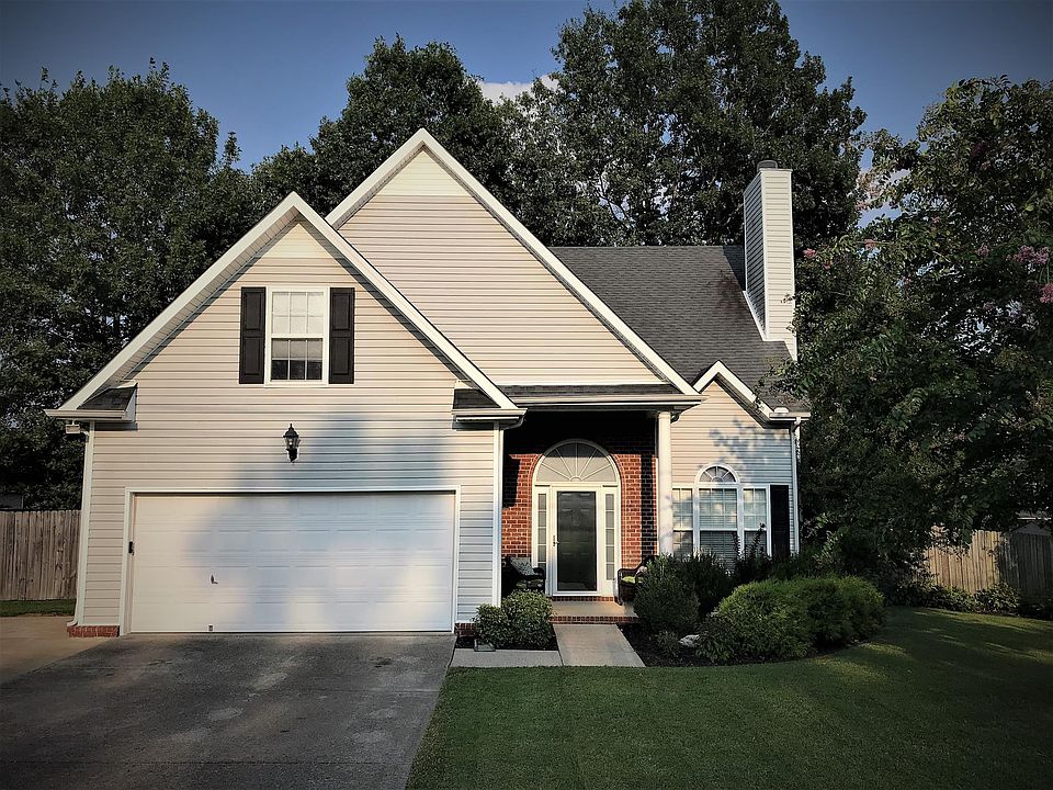 1st image of 910 Bexley Dr
