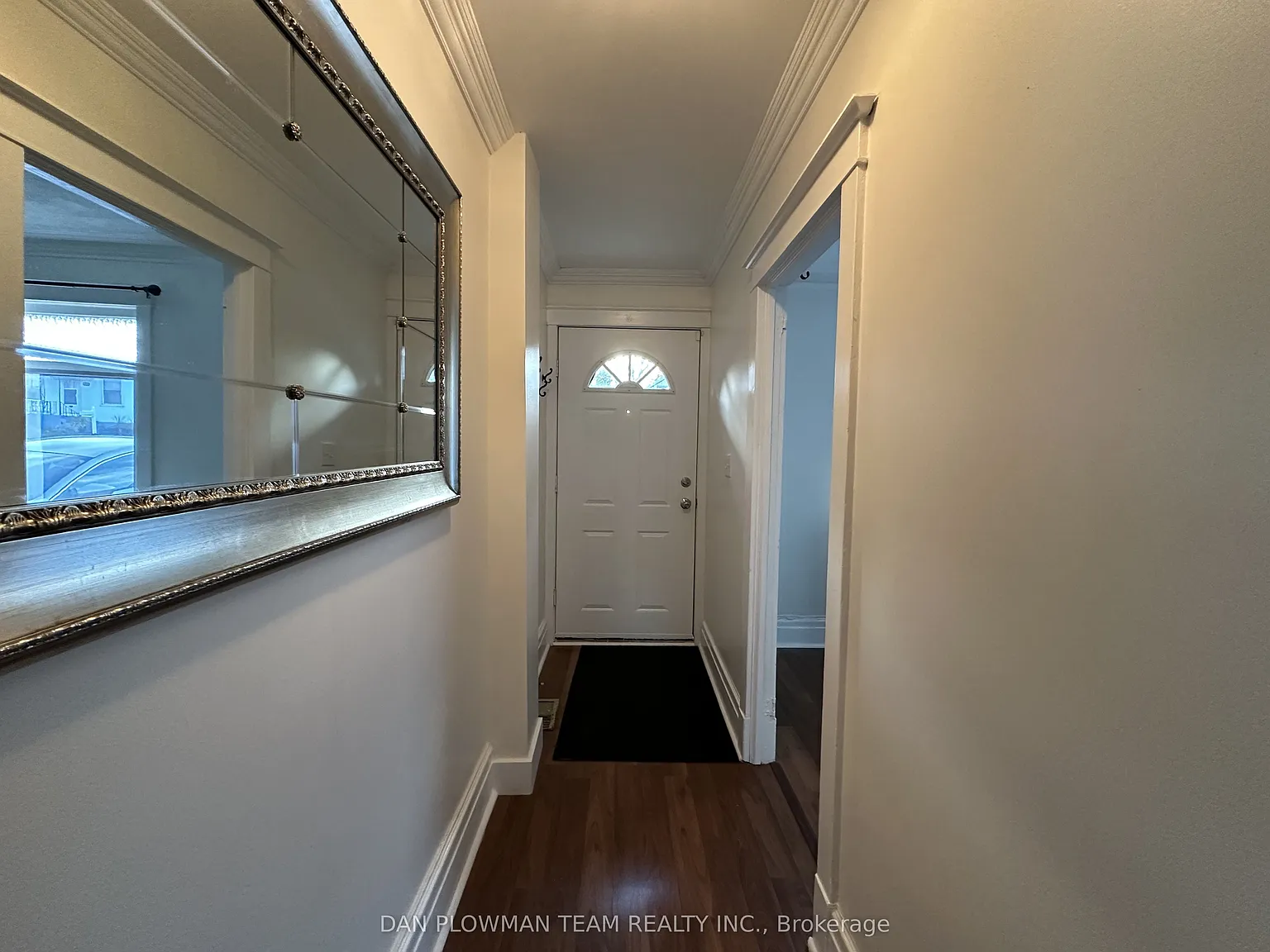 2 bed, $2,400 — Photo 3