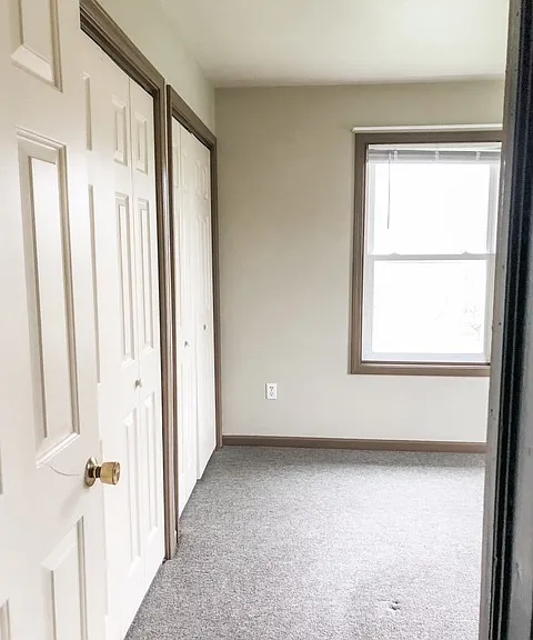 405 Main St — Photo 12