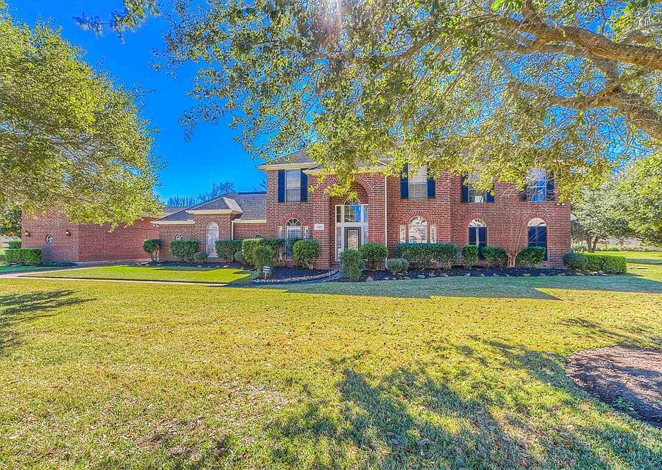 1st image of 7702 Cicada Dr