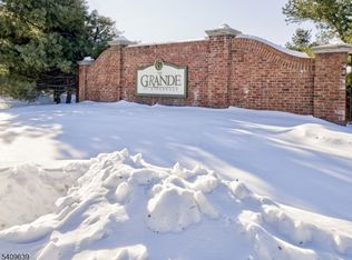 8217 Sanctuary Blvd, Riverdale Boro, NJ 07457