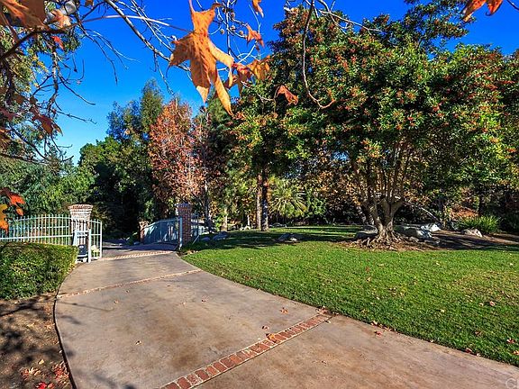 2nd image of 551 S Peralta Hills Dr