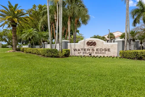 Waters Edge Delray Photo 1