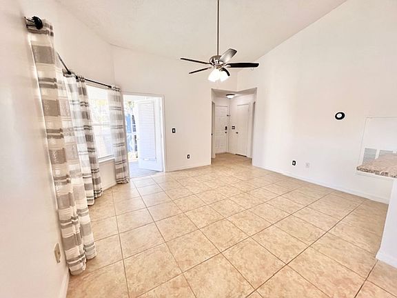 3rd image of 2608 Grassy Point Dr Unit 200