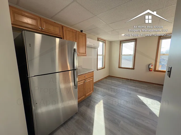 603 Court St — Photo 7