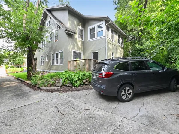 3821 Virginia Ave, Kansas City, MO 64109