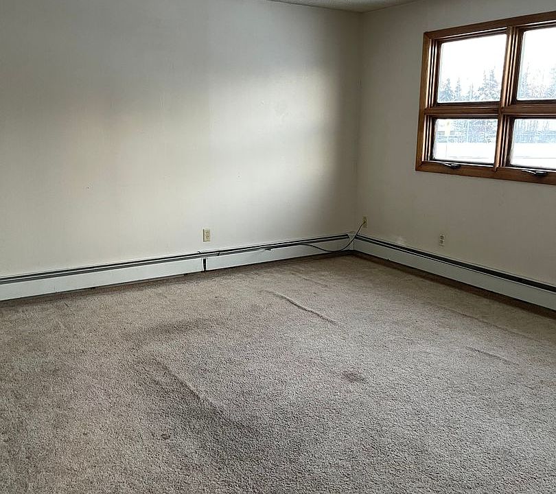 EJO001402 E ST 402 E St Fairbanks AK Zillow