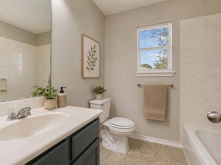 3303 Barksdale Dr — Photo 9