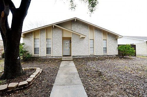1st image of 4334 Mayflower Dr