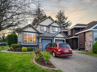7918 147a St, Surrey, BC V3S 2T8