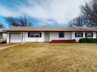 1912 19th St, Woodward, OK 73801