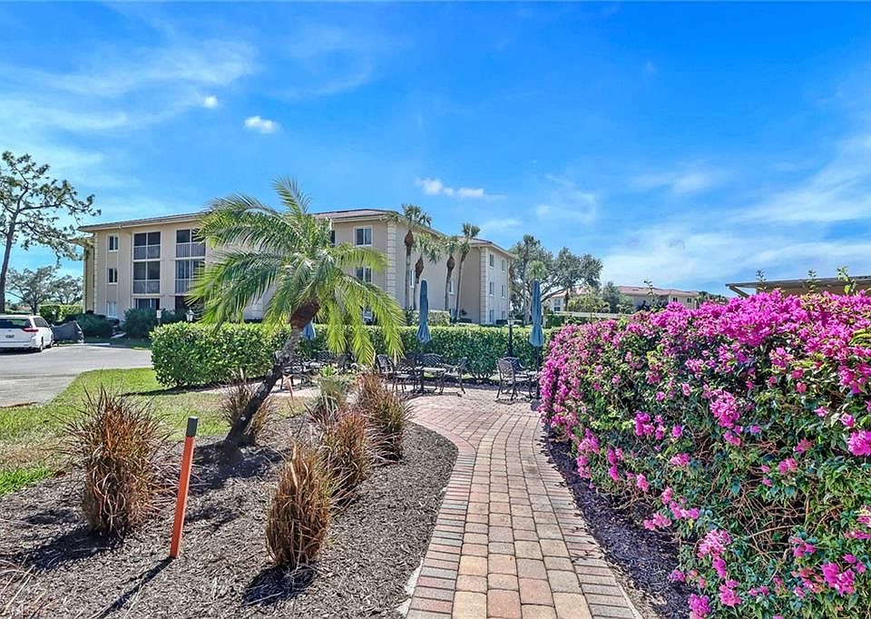 1025 Foxfire Ln APT 306, Naples, FL 34104 Zillow