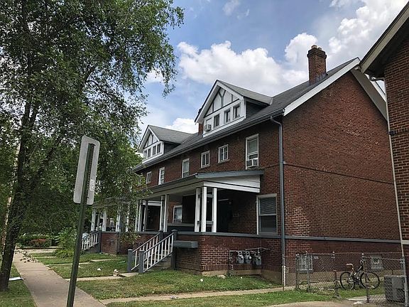 2nd image of 289 E 18th Ave
