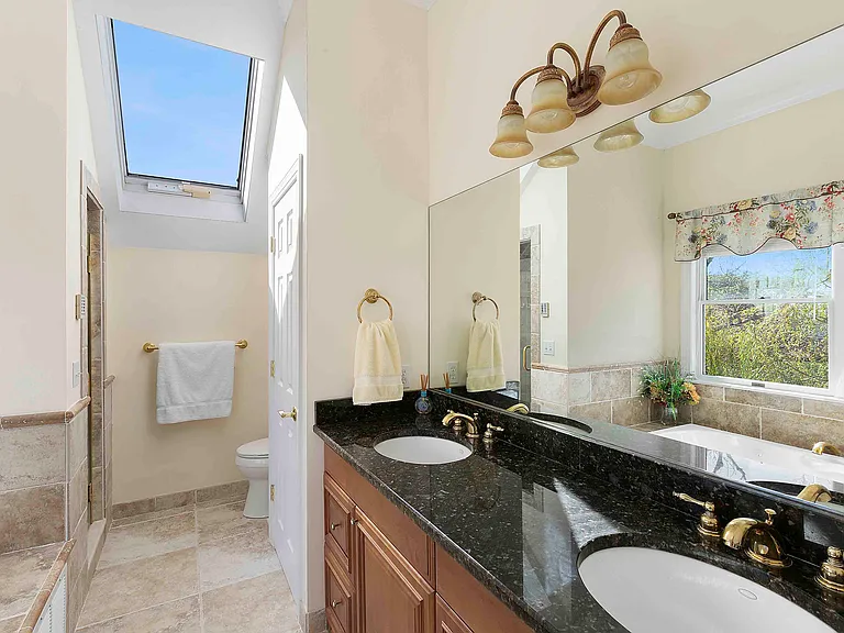 23 Whiting Rd — Photo 13