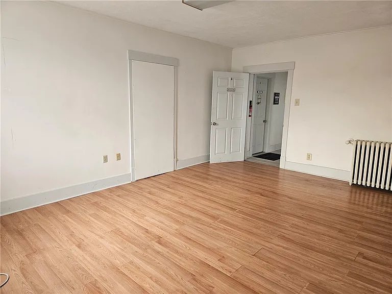 210 Bridge St #2 — Photo 2