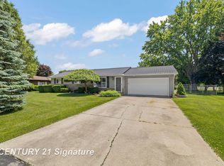 7245 Burmeister Dr, Saginaw, MI 48609