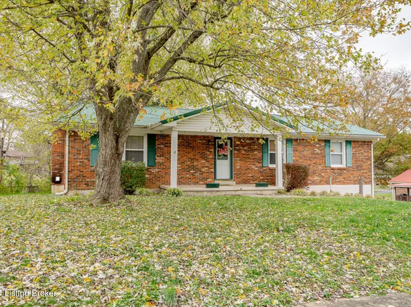 582 Patton Dr, Radcliff, KY 40160