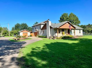 11098 Oak Grove Rd, Dardanelle, AR 72834