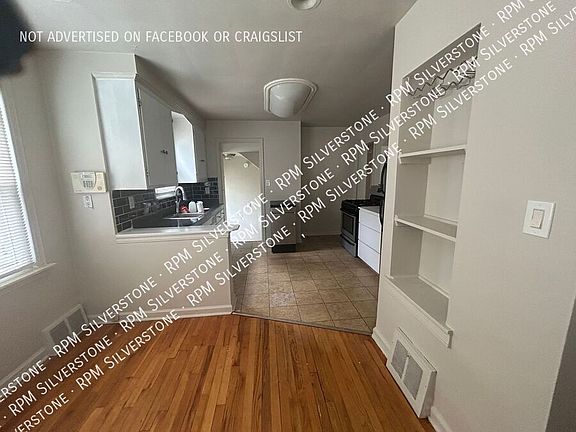 4th image of 23511 Majestic St